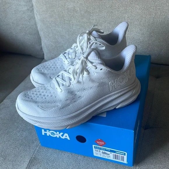 Hoka Clifton 9 - Picture 2 of 11